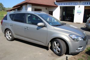 1000 KIA CEED COMBI